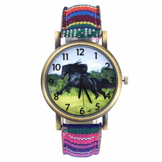 Montre cheval frison en tissu