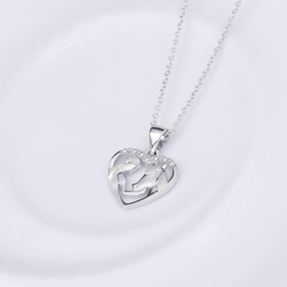 Collier Fille qui nourrit son Cheval (Argent)