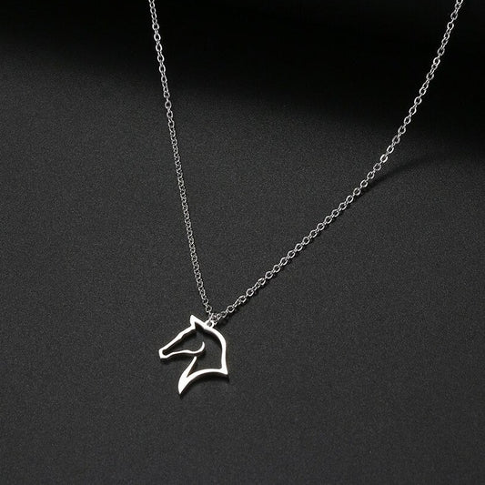 collier dessin tête de cheval argent