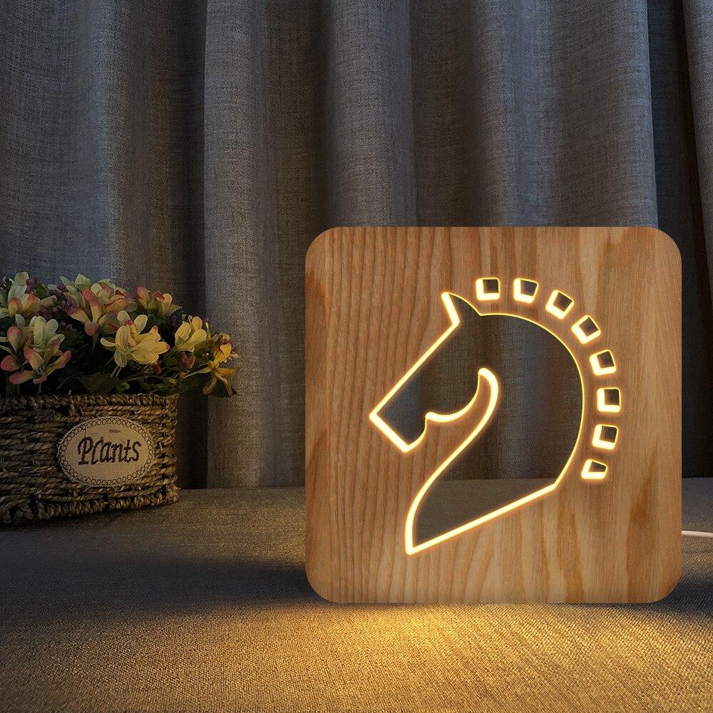 Lampe cheval bois
