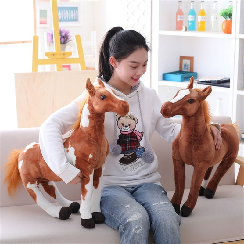 peluche cheval marron enfant
