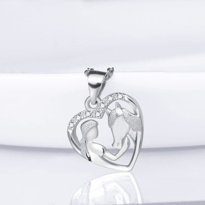 Collier Fille qui nourrit son Cheval (Argent)