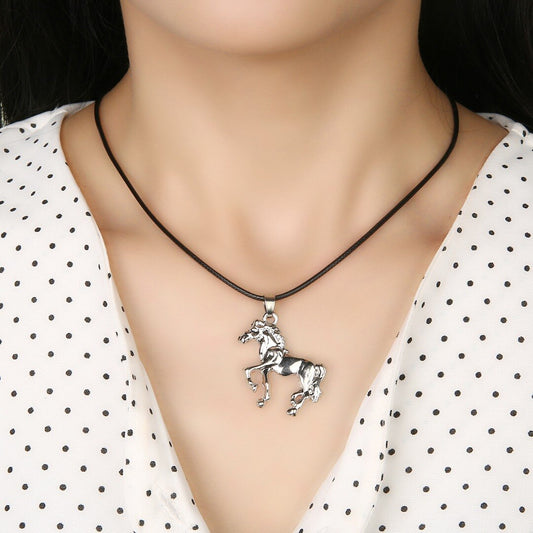 Collier Cheval au Trot