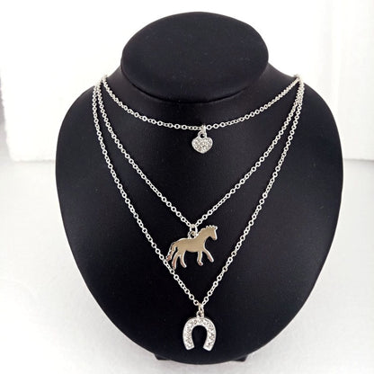 Collier Cheval <br> Ensemble de trois colliers